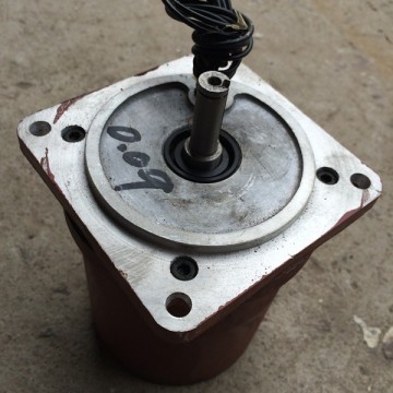 YDF-112-4 0.09KW電動(dòng)機(jī)